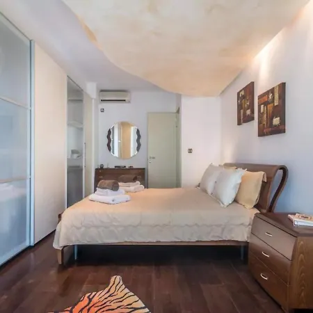 One And Only Villa Adamantas (Milos)